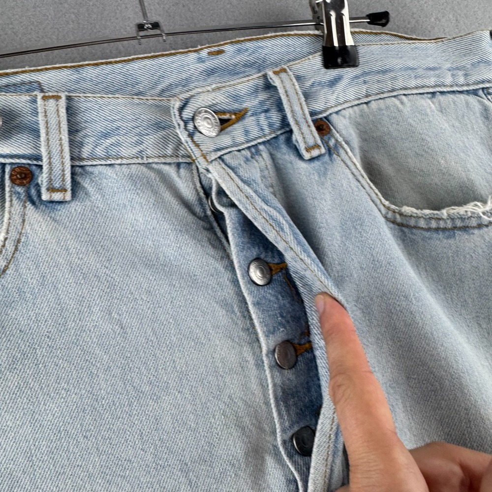 Vintage Levis Jeans Mens 33x30 (Fits 32x29) 501 Made in USA SEE DETAILS - Picture 9 of 16
